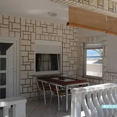 Apartmán In With Sea View, Loggia, Air Conditioning, Wi-fi *