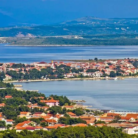 In With Sea View, Loggia, Air Conditioning, Wi-fi Apartmán *